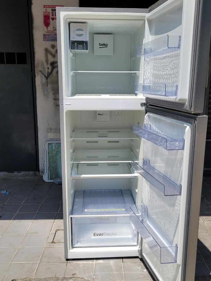 Used Beko prosmart inverter 2 doors fridge 360L, refrigerator peti
