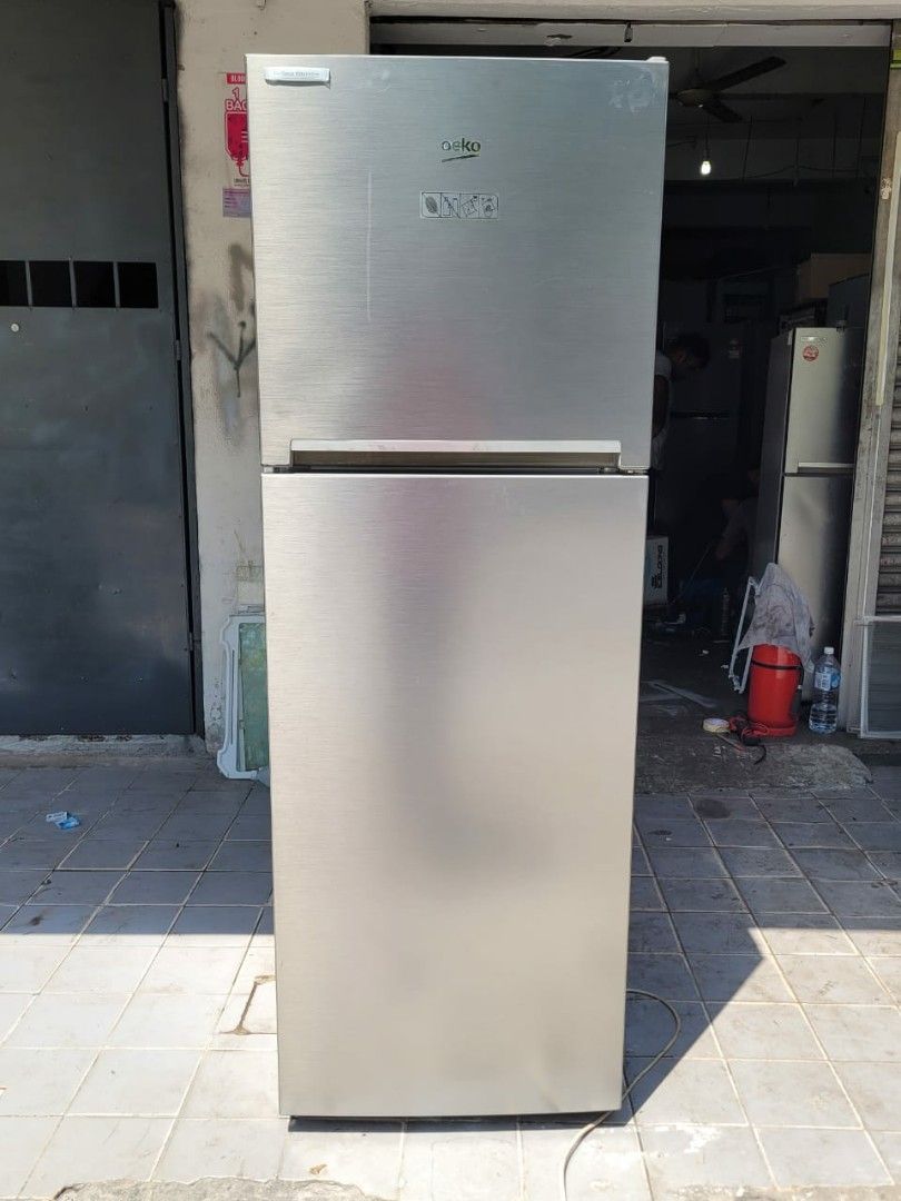Used Beko prosmart inverter 2 doors fridge 360L, refrigerator peti
