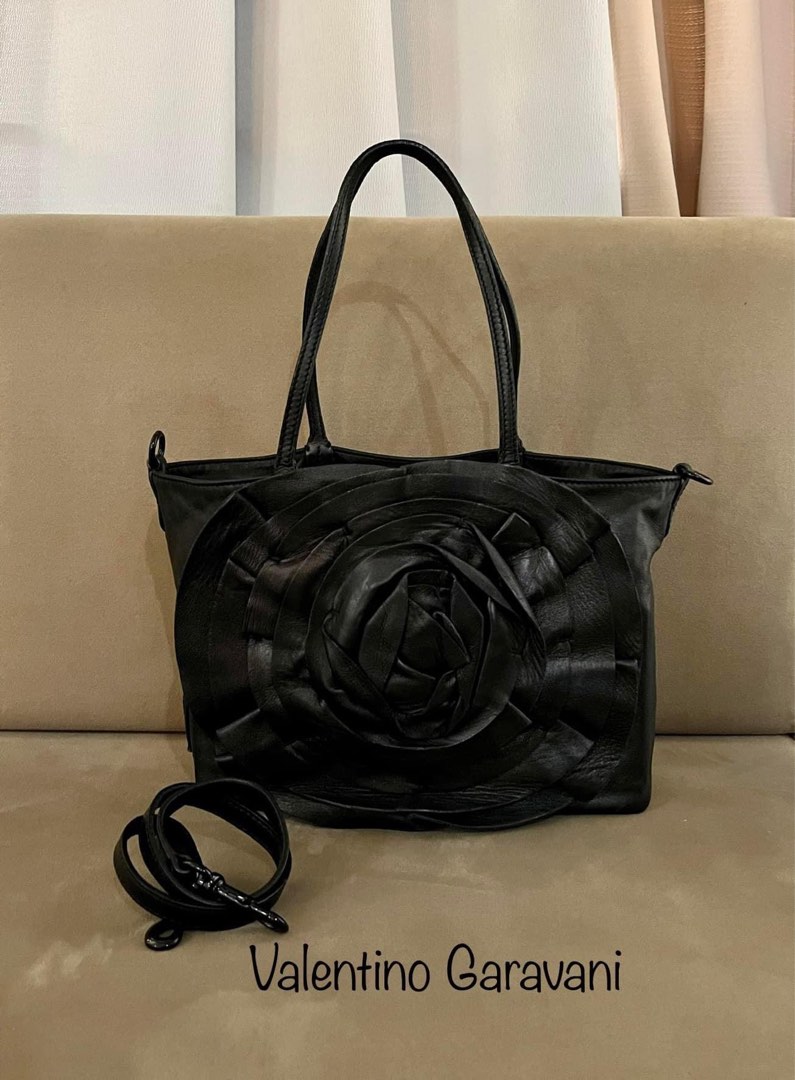 $2295 Valentino Garavani Petale Flower Black Patent Leather Tote