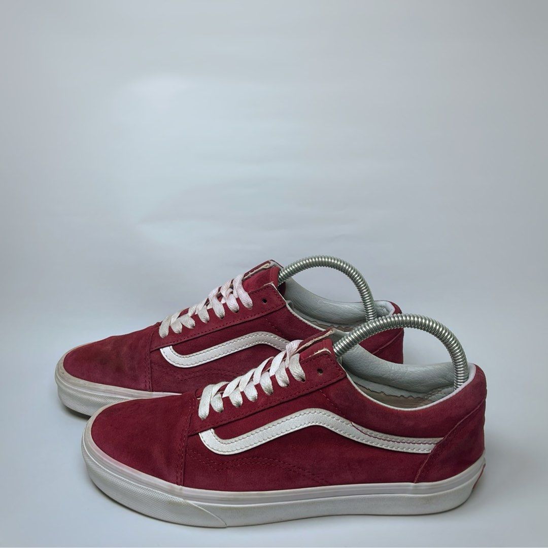 Vans Maroon Old Skool, Men's Fashion, Footwear, Sneakers on Carousell