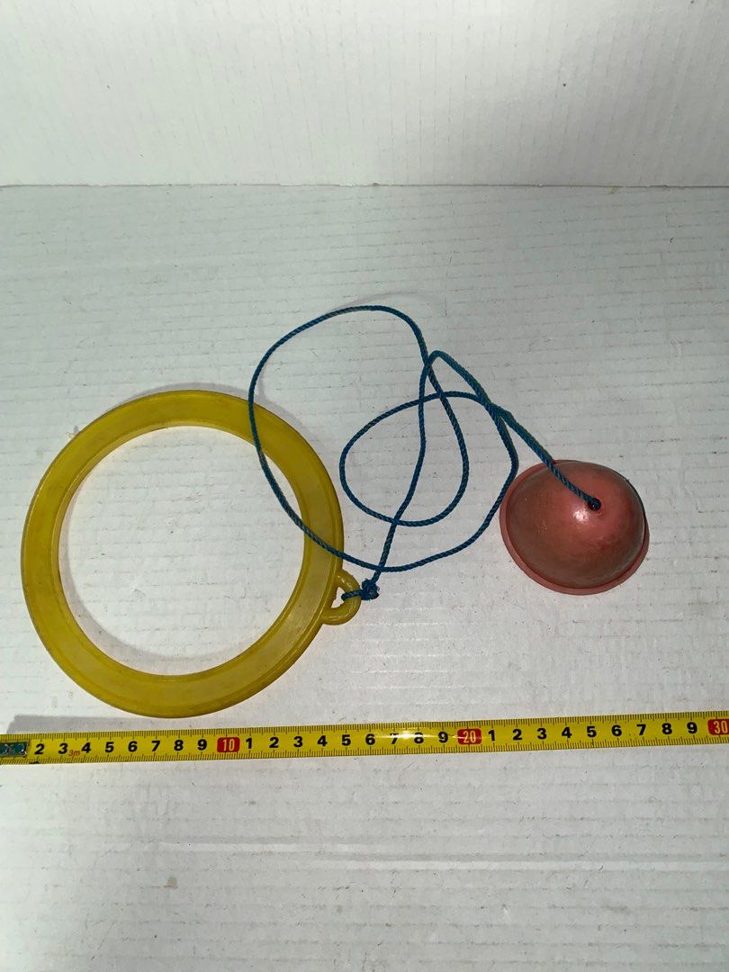 Vintage 1970s Flip Frog Leap Frogs 7 pieces ($6) / footsee fad toy ($15