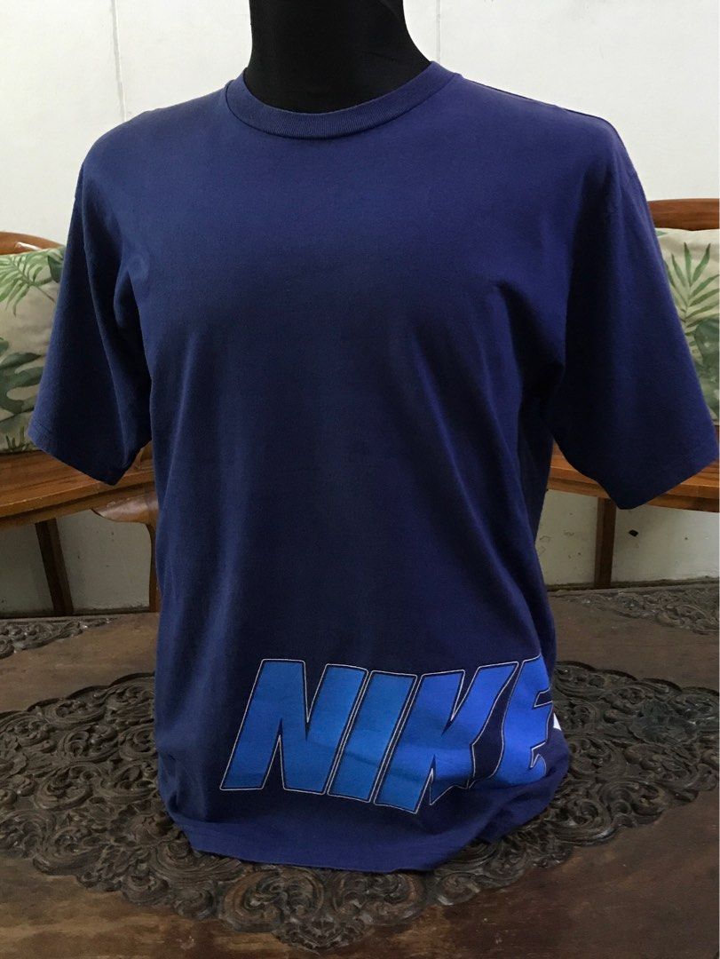Vintage nike swoosh t shirt clearance
