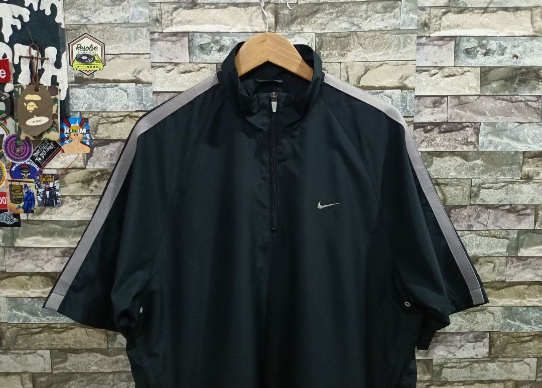 Nike short sleeve sweater store