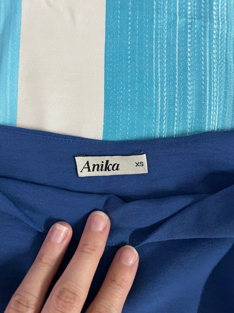 Wear Anika - Ellis Top (Category: Blouses) located in Quezon City. Submitted by prebyv (Listing ID 1238304384, Image 3). Description: Size XS Anika Wear anika.