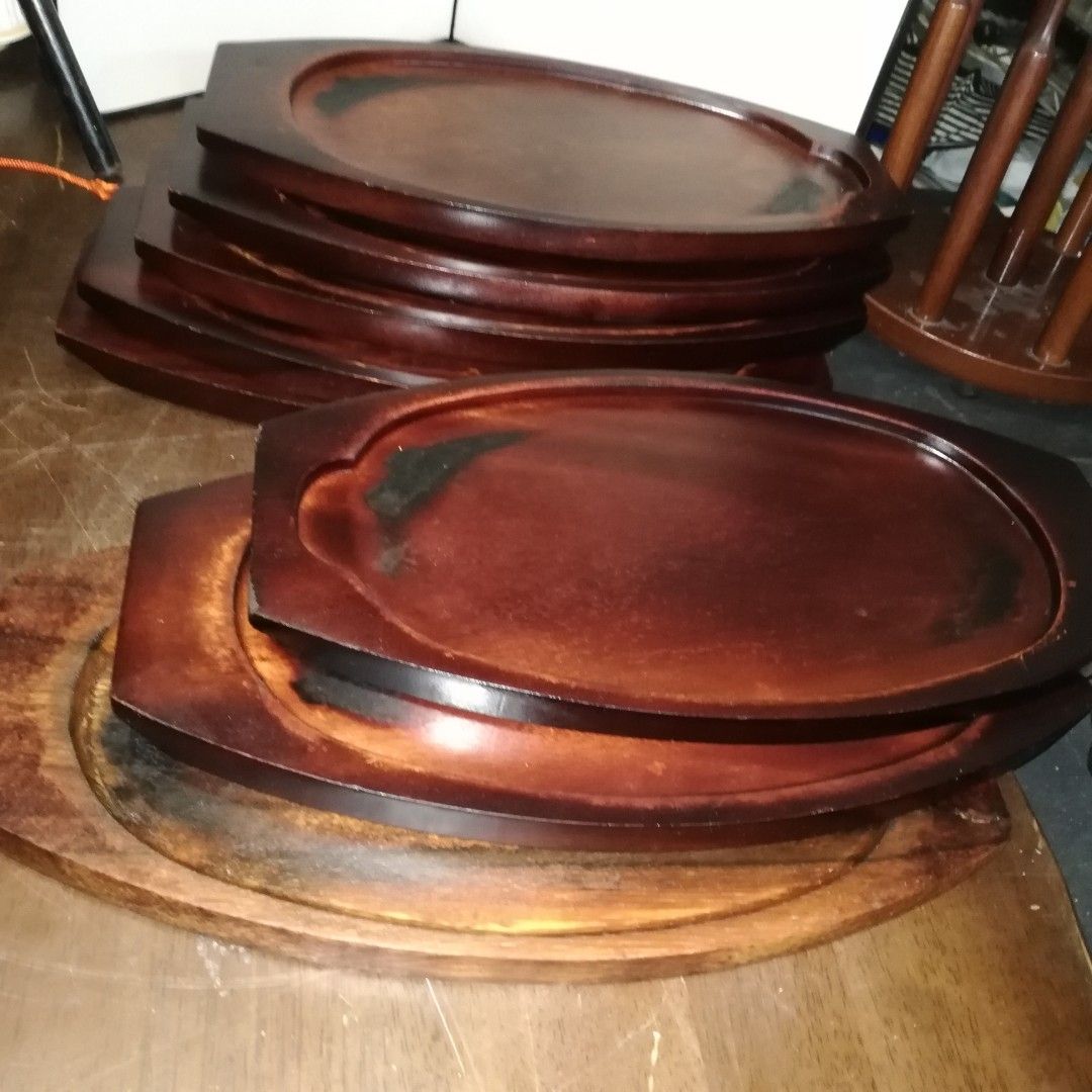 wooden base for sizzling plates (Category: Other Kitchenware & Tableware) located in Paranaque City. Submitted by 4thestate.surplusan (Listing ID 1238248241, Image 3). Description: 8pcs wooden base for rsizzling plates, usedfr japan but in good condition. size 28,cm x 15.5 cm ( inside).