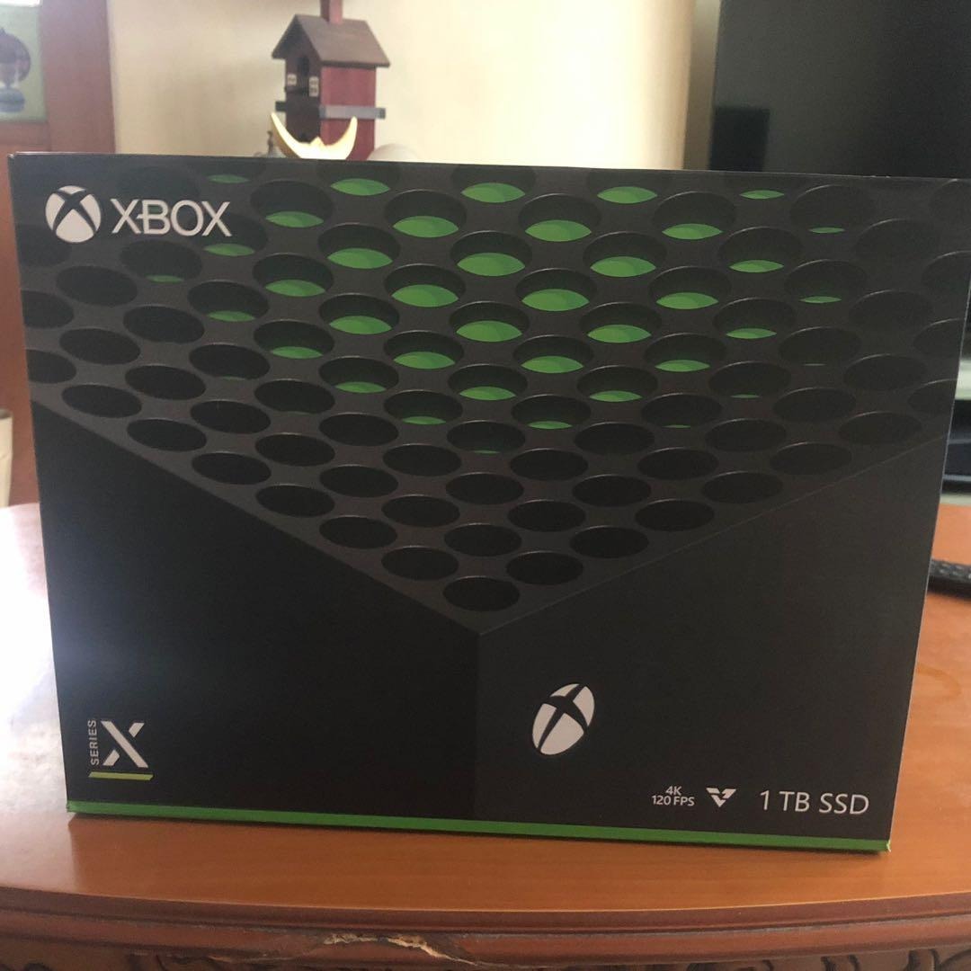 Xbox Series X (Under Warranty!), Video Gaming, Video Game Consoles