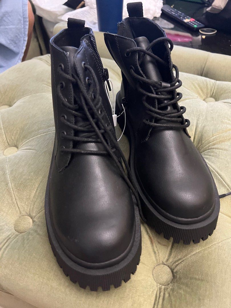 Zara boots greece store