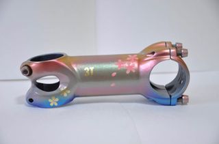 （分類：）位於 。 由 vergil711 提交（商品編號 1235226112，圖片 1）。簡介： 。