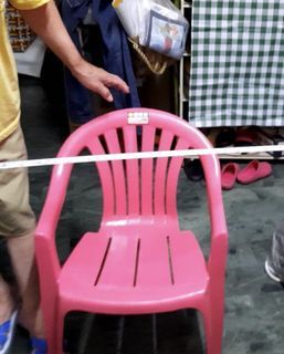 免費二手塑膠椅子 限台中市北區自取