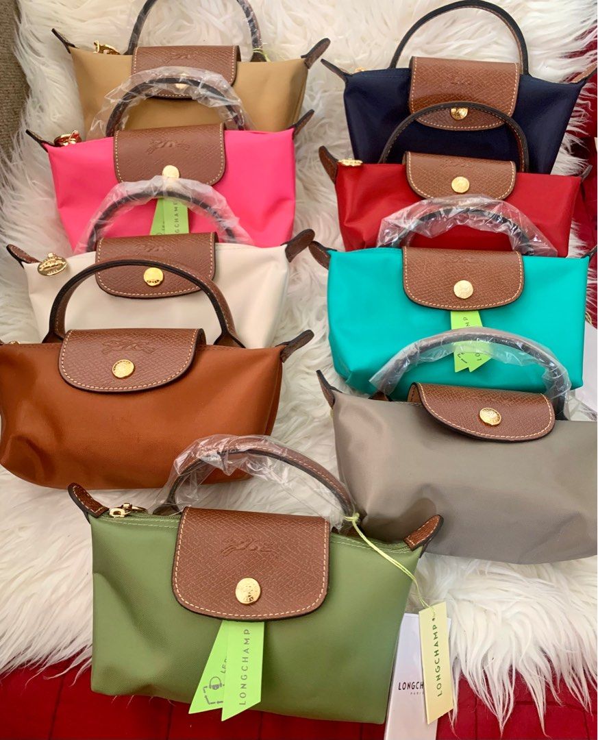 💯 authentic longchamp pouch (Category: Luxury Bags & Wallets) located in Cabuyao City. Submitted by luxbymishy (Listing ID 1235196028, Image 2). Description: 💯 original .