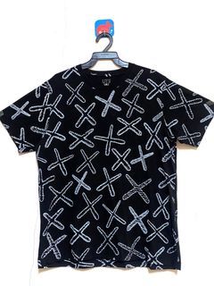 ✨ Billion✨KAWS Uniqlo 聯名滿版T- shirt
