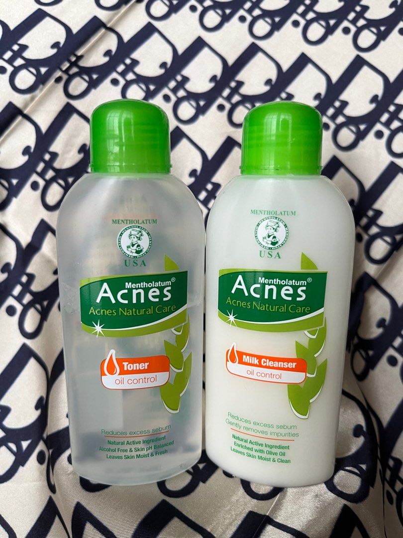 Acnes Natural Care Facial Care Oil Control Toner