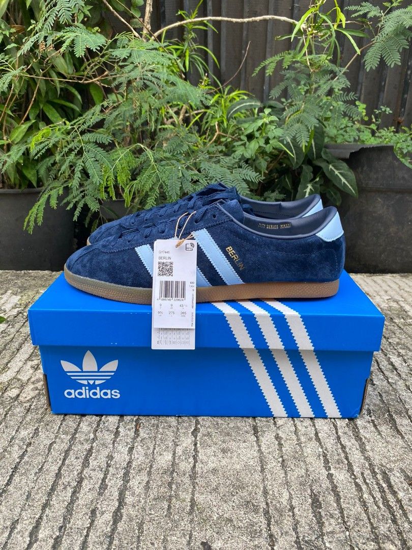 Adidas berlin shop size 9