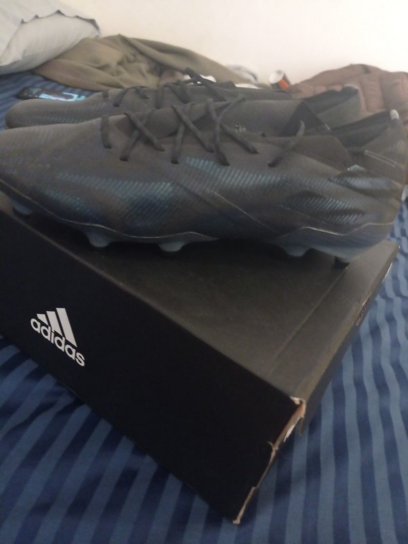 Blackout nemeziz outlet