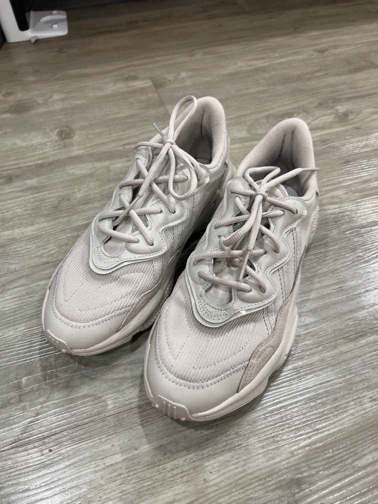 Adidas Onweego Beige