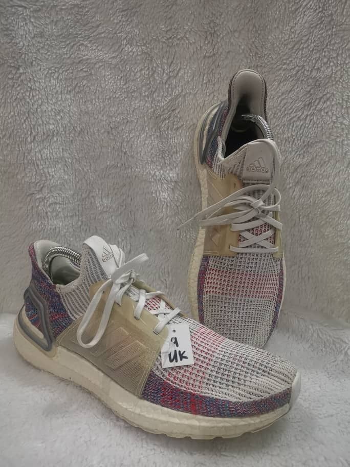 Adidas top ultraboost multicolour