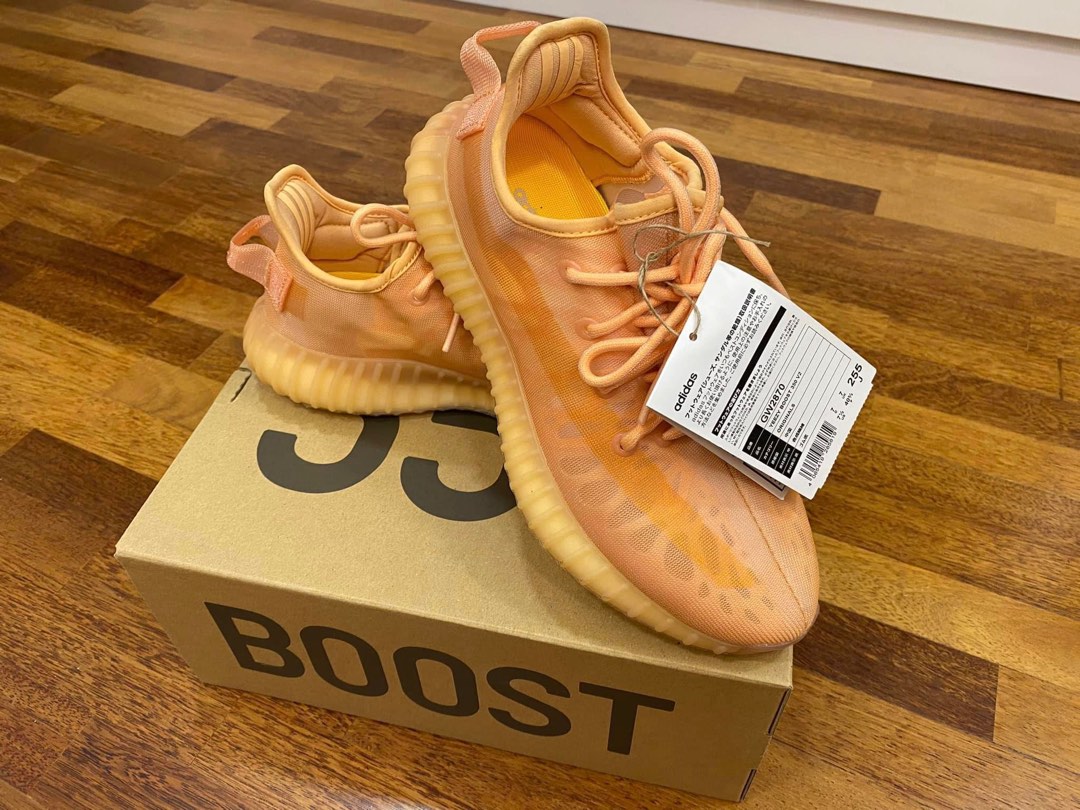 Yeezy clay deals size 6