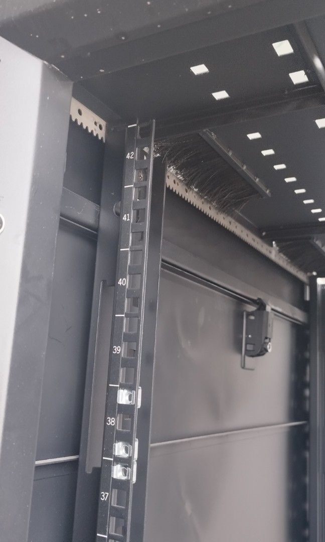 Apc server rack cabinet furniture home living furniture shelves