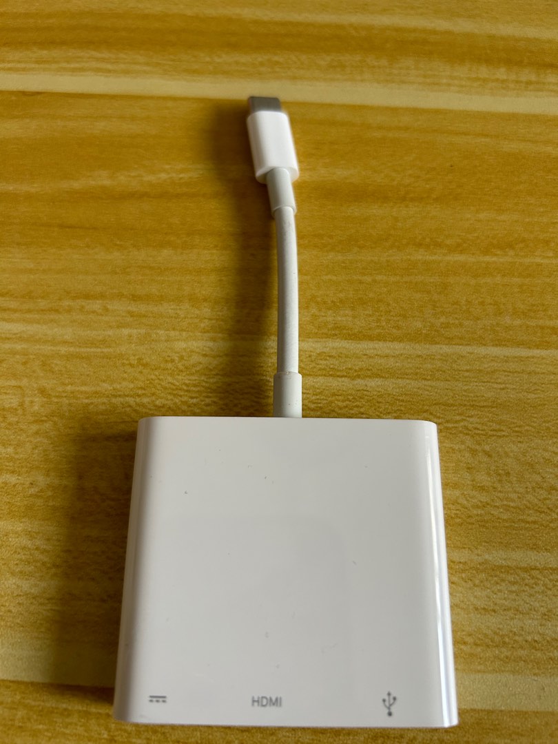 Apple Adapter, Computers & Tech, Parts & Accessories, Cables & Adaptors