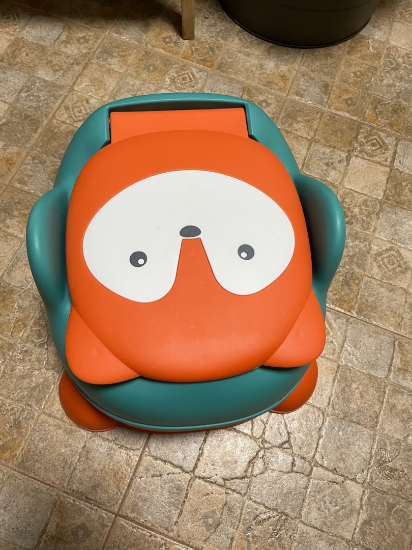 baby-potty-training-babies-kids-bathing-changing-toilet-training