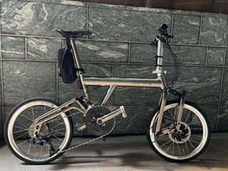 （分類：）位於 。 由 mrelton 提交（商品編號 1235159522，圖片 1）。簡介： 。