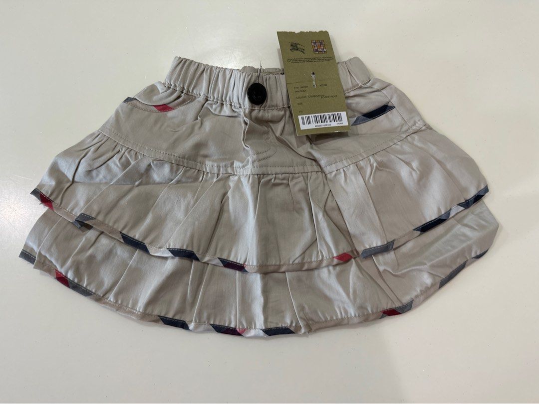 Burberry skirt xl top