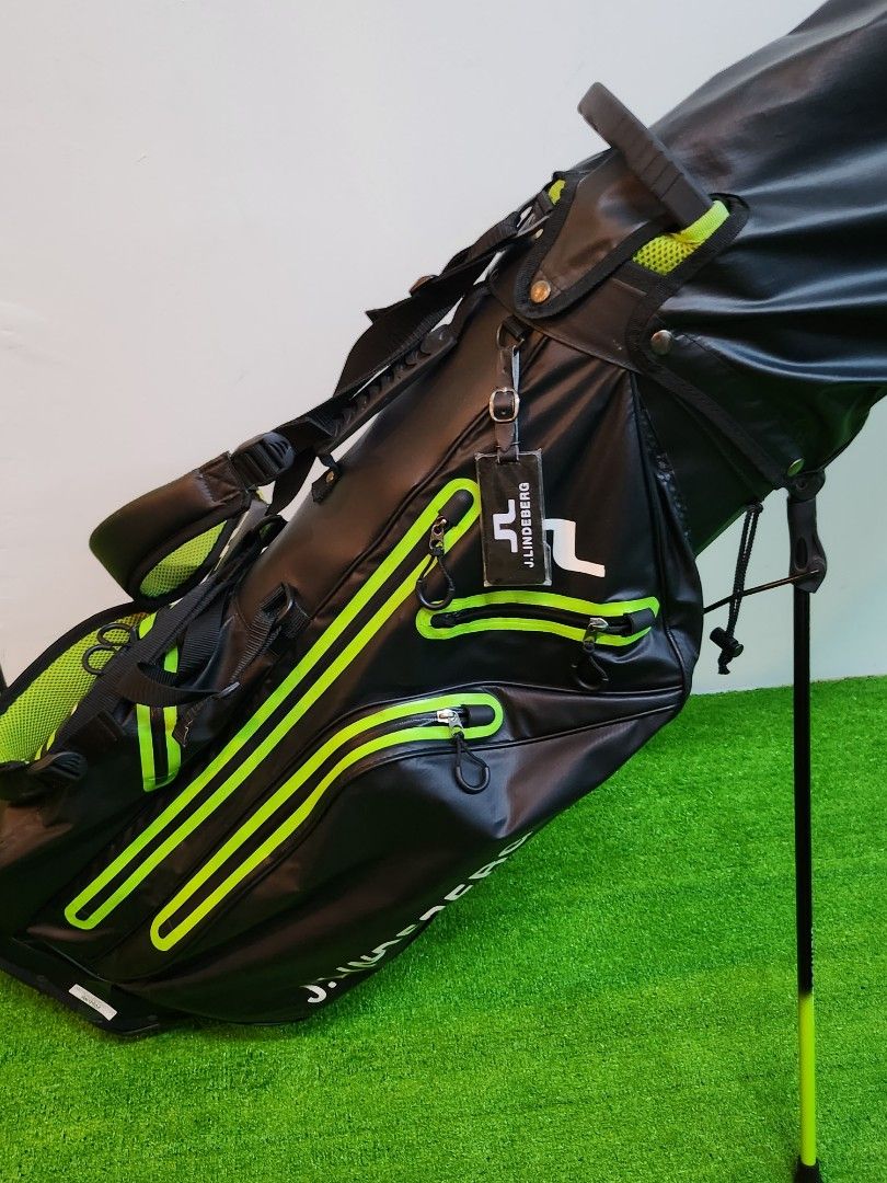 Srixon waterproof top golf bag