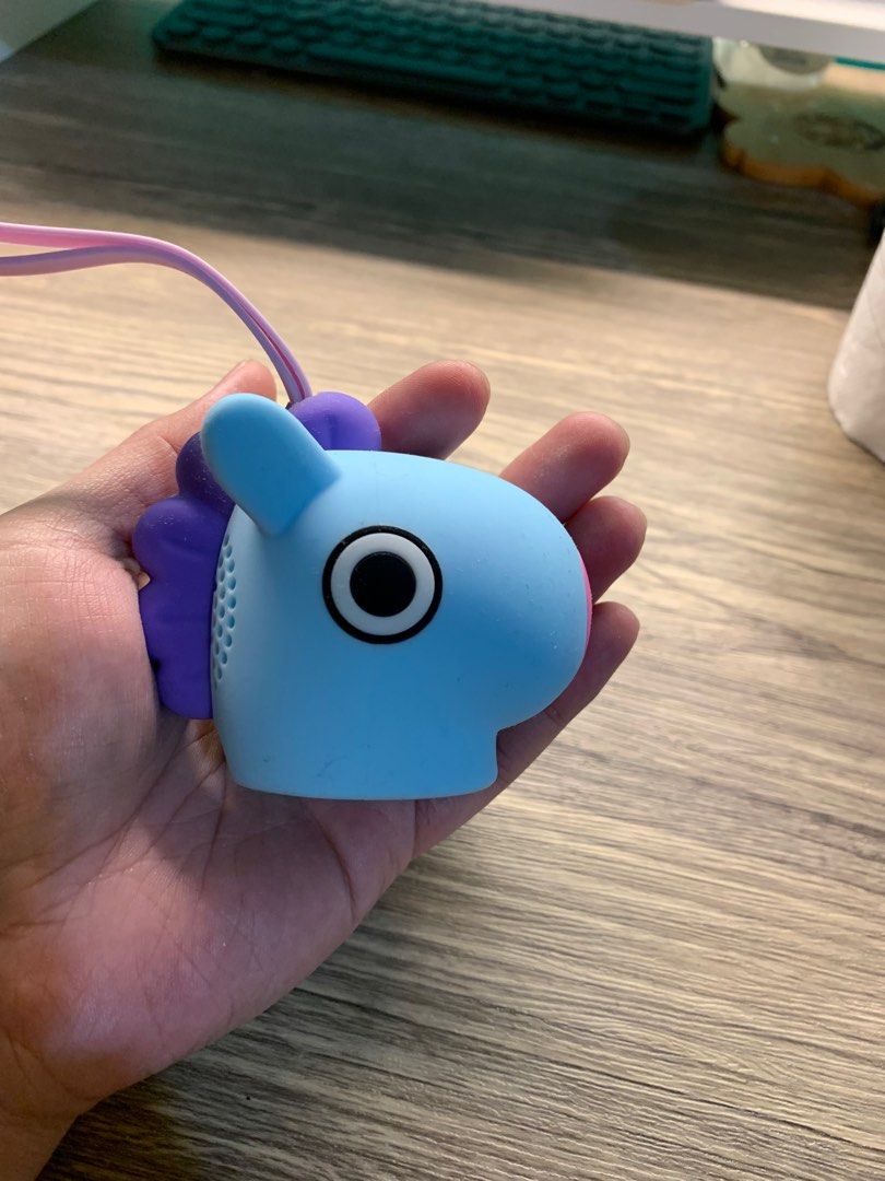 BT21 Mang Mini Speaker (Category: Soundbars, Speakers & Amplifiers) located in Marikina City. Submitted by declutterwithtin (Listing ID 1235285204, Image 2). Description: in very good condition w type C charging cord no box honestly. hindi maganda sounds, cute lang talaga. 😂.