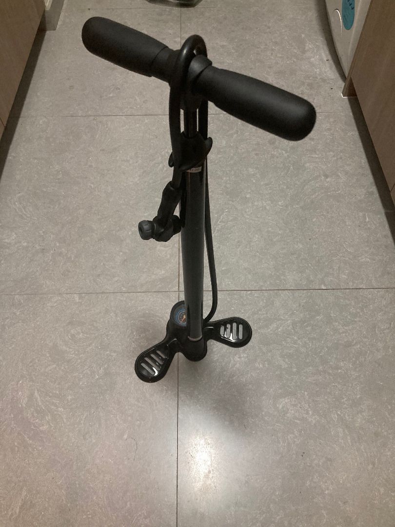btwin floor pump