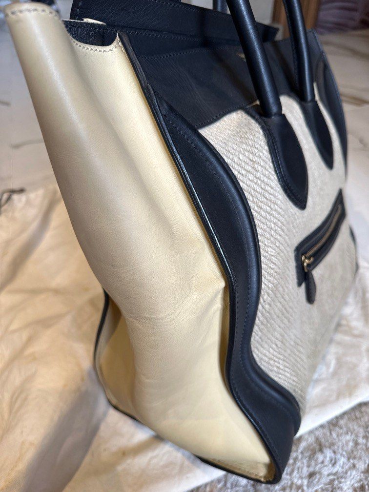 Celine Medium Luggage (Category: Luxury Bags & Wallets) located in Taguig. Submitted by leluxeboutique (Listing ID 1235180875, Image 3). Description: .