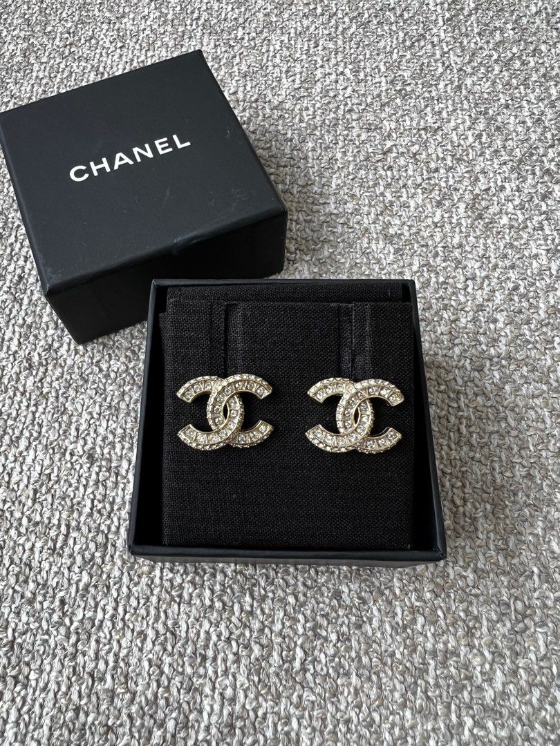 Cc stud earrings hot sale