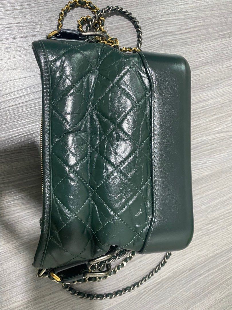 💚💛💯chanel Gabrielle small - forest green - unused, Luxury, Bags &  Wallets on Carousell
