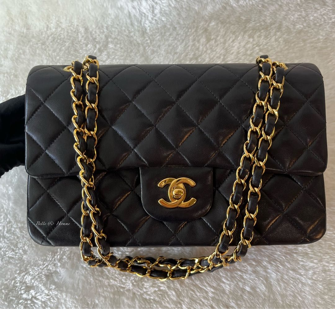 Chanel Small Classic Flap in GHW, Luxury, Bags & Wallets on Carousell