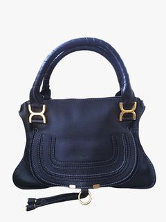 (Category: ) located in . Submitted by thatbagaddict (Listing ID 1235186921, Image 1). Description: .