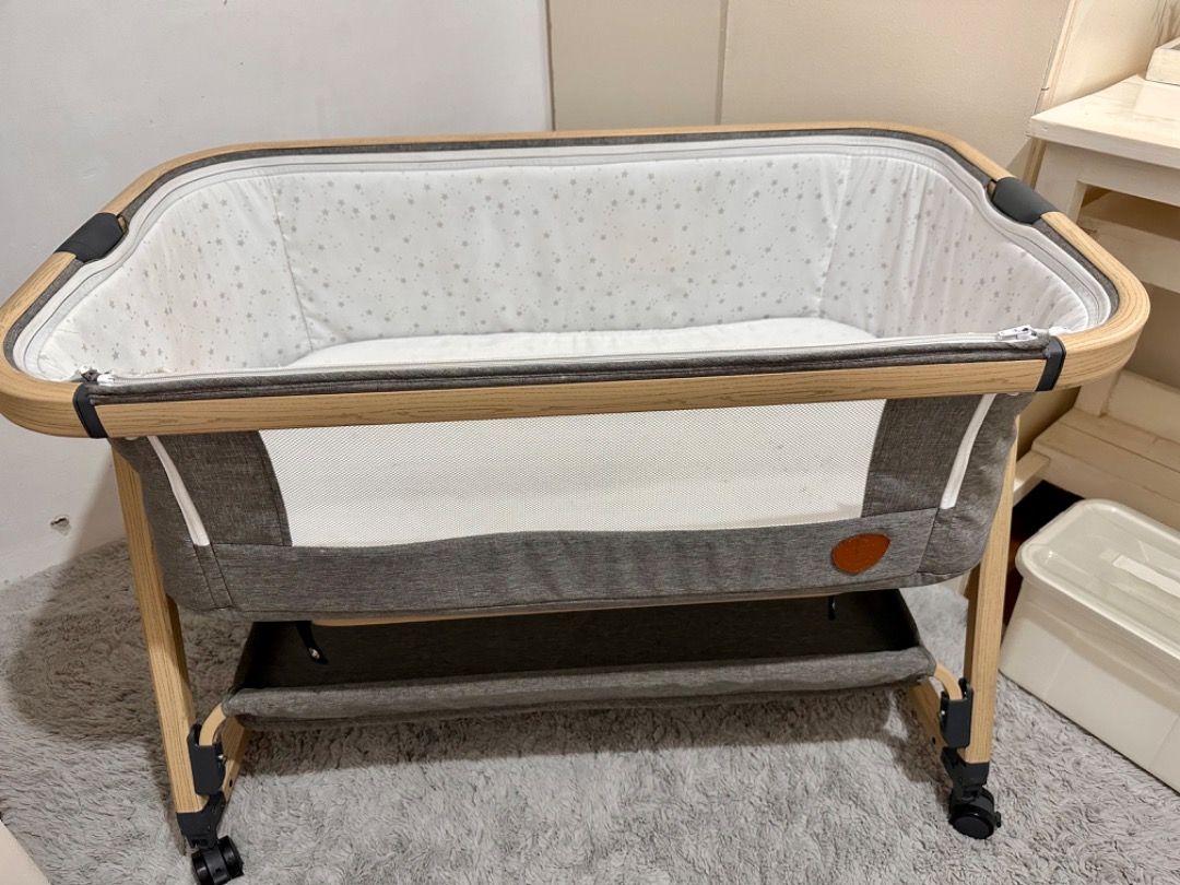 Co sleeper crib rocker, Babies & Kids, Baby Nursery & Kids Furniture, Cots & Cribs on Carousell
