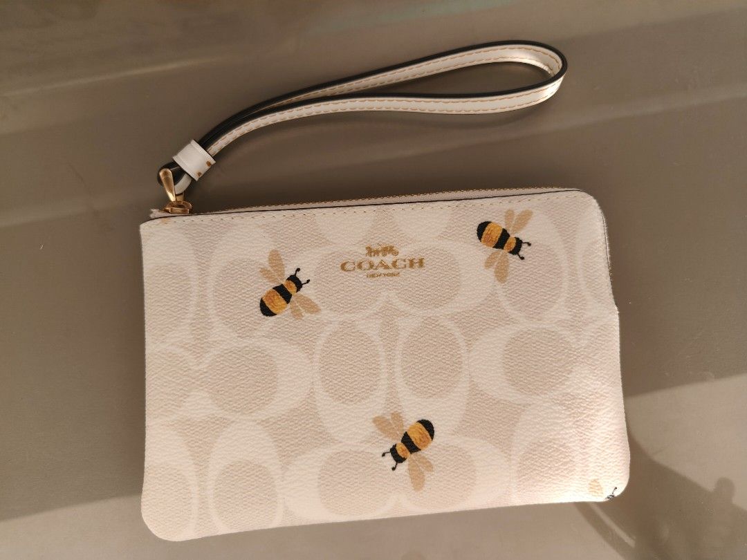 Coach shop bee wristlet
