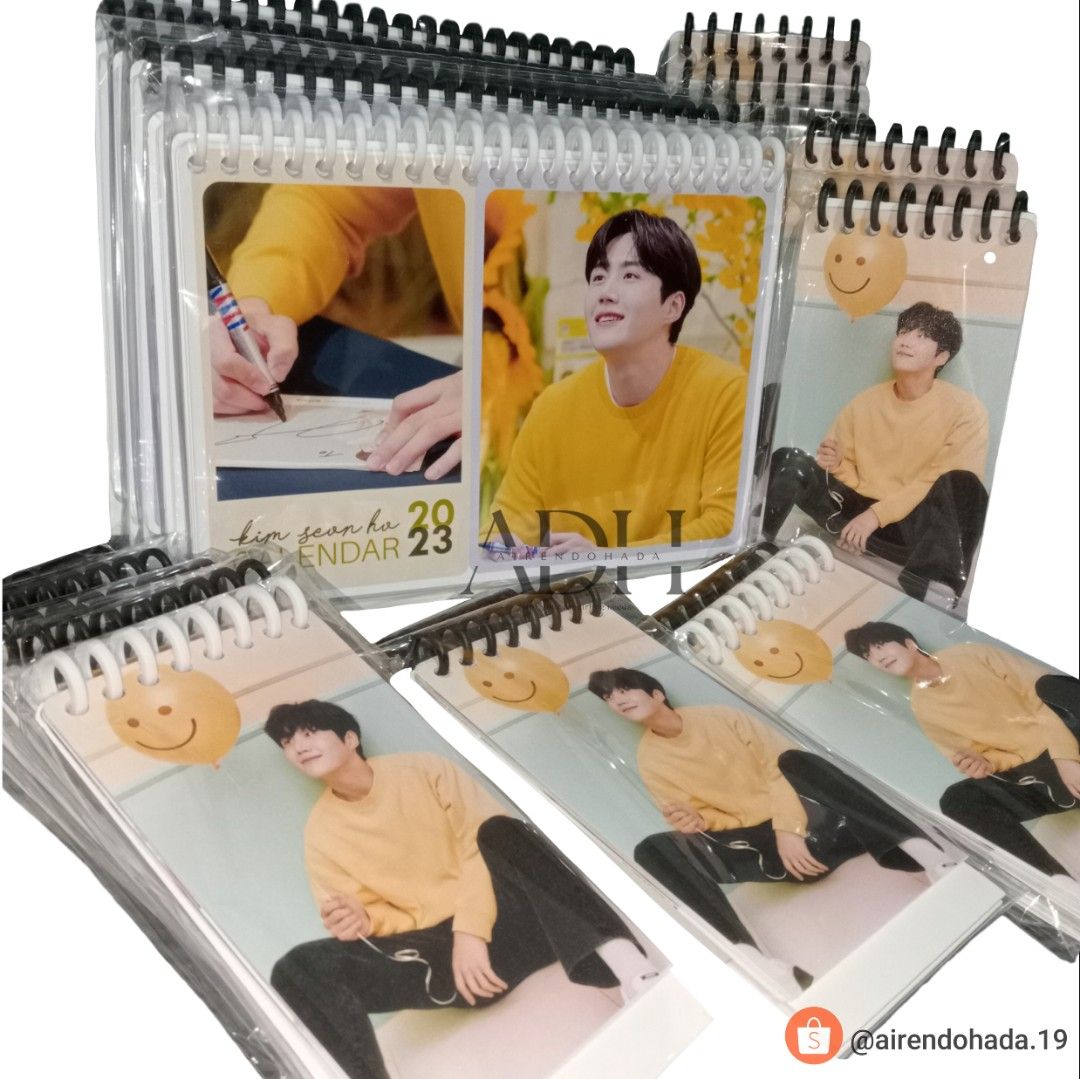 Customized calendars table top on carousell