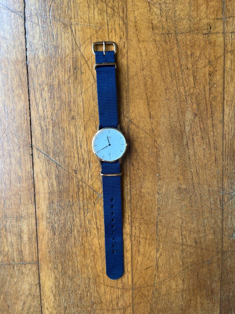 Daniel Wellington Watch, Women's Fashion, Watches & Accessories