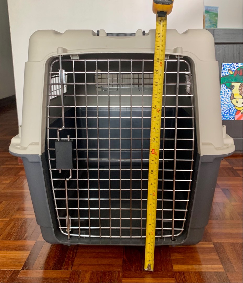 Furrarri dog crate discount