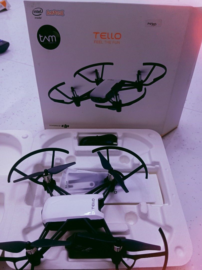 Drone TELLO, Elektronik, Lainnya di Carousell