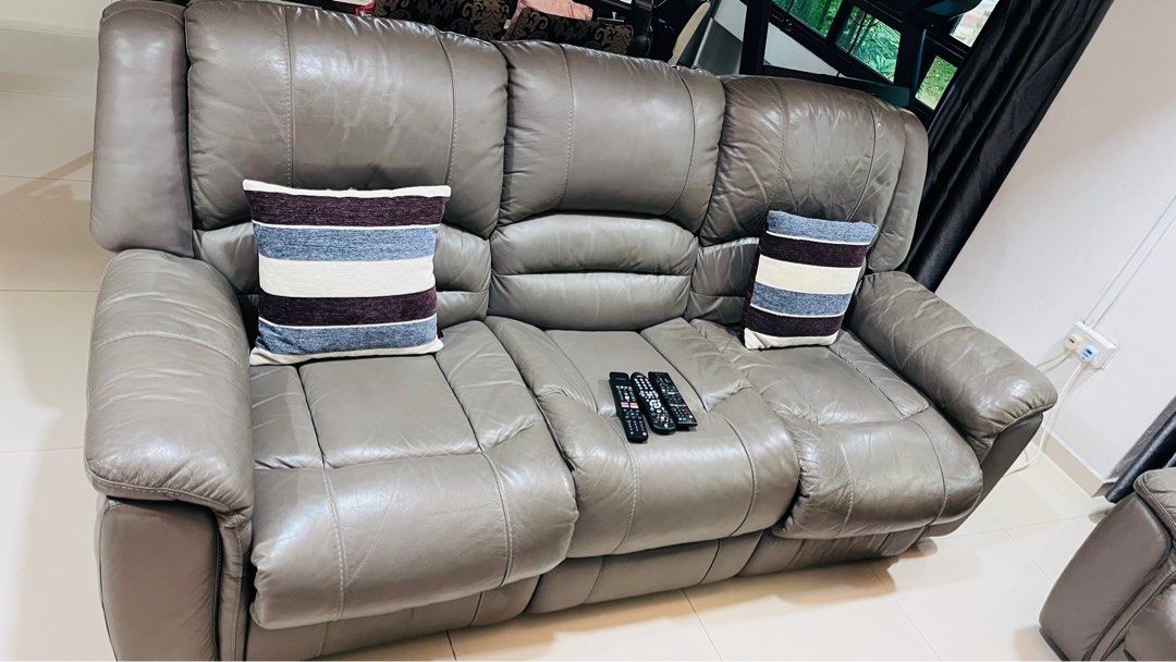 Electronic recliner sofa with usb charging, Furniture & Home Living
