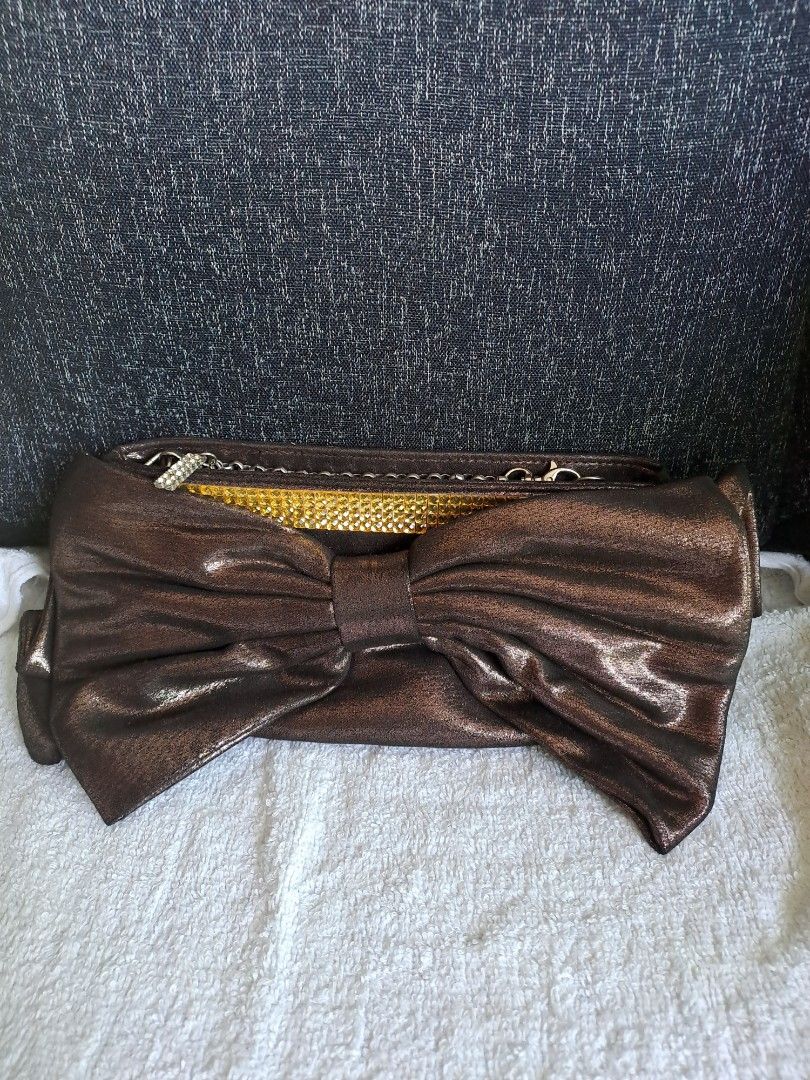 Elegant evening deals clutch bags