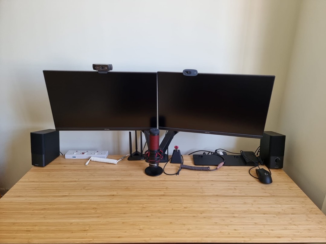 Full dual 165 hz monitor setup [Prism PG240 (2x) & Prism Arc Lite ...