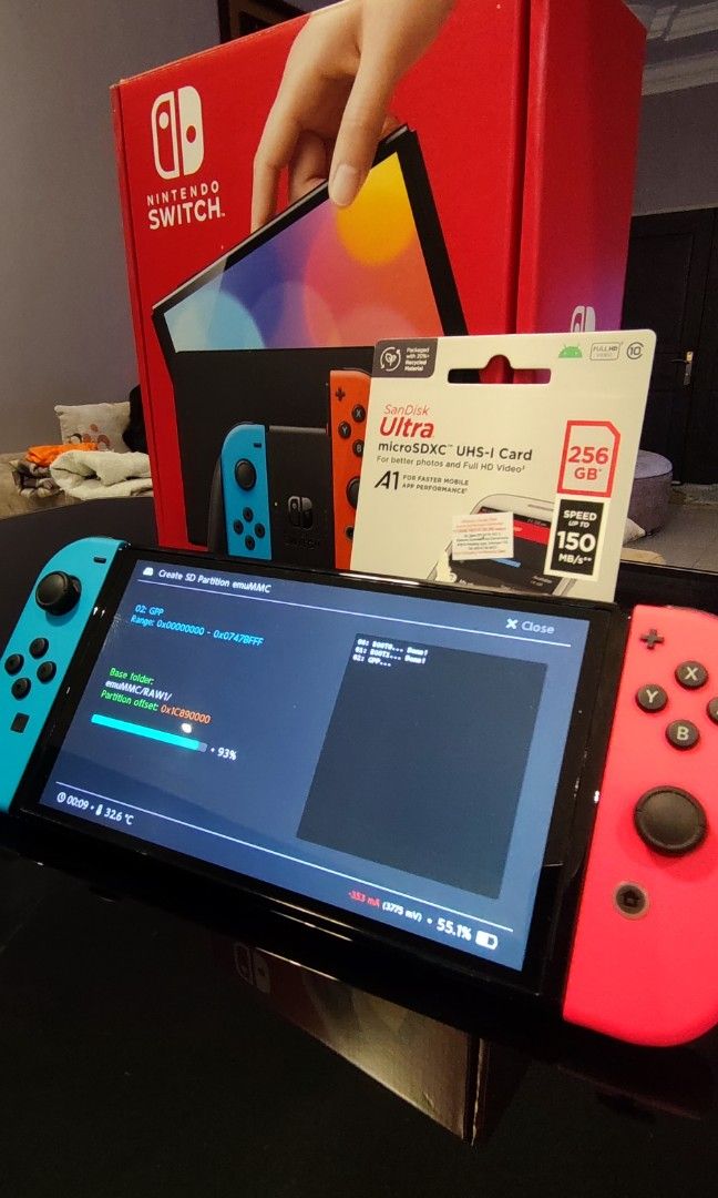 Fully jailbroken nintendo switch oled neon 256gb, Video Gaming, Video