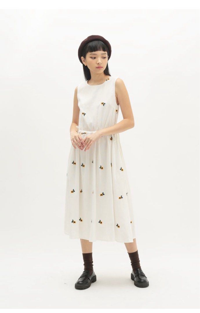 Womens Dresses Sunflower Dress White Clothing Sunflower T Shirt - Main Image