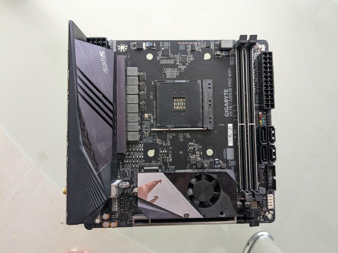 Gigabyte x570i aorus pro wifi outlet