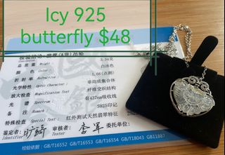 (Category: ) located in . Submitted by bespokeaccessories (Listing ID 1235167836, Image 1). Description: .