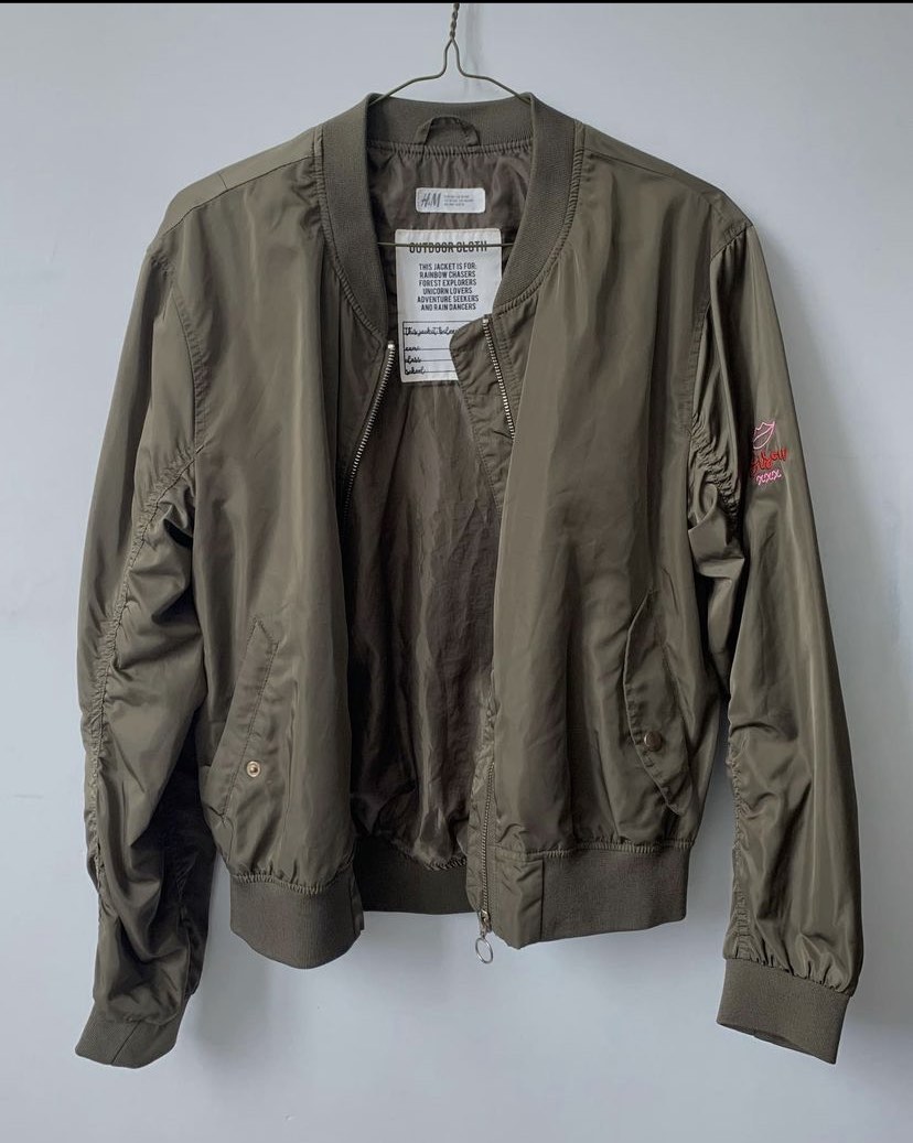 Green bomber jacket, Women's Fashion, Coats, Jackets and Outerwear on