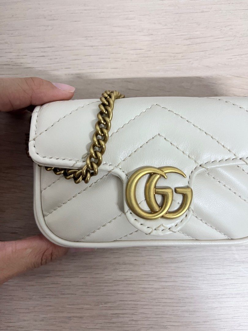 Gucci GG Marmont Coin Purse on Chain Matelasse Leather at 1stDibs | cg purse,  c g purse, gucci coin purse on chain