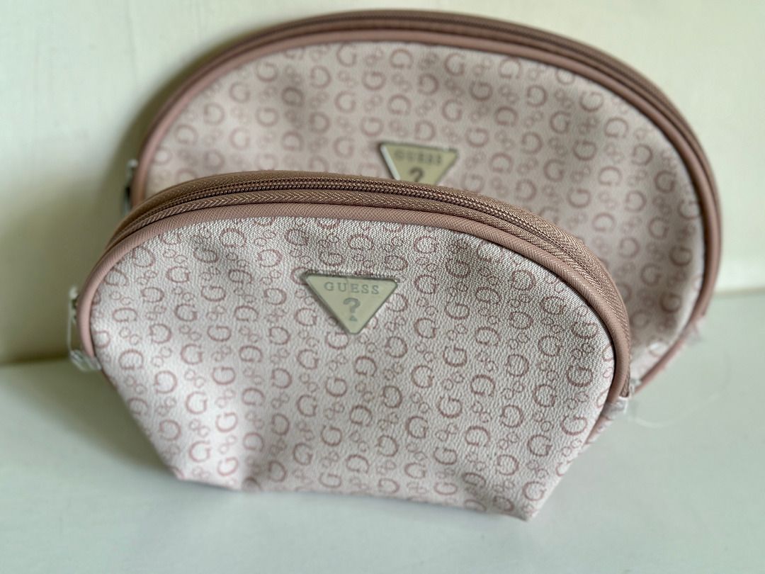 Guess makeup bag best sale set